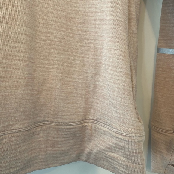 New Balance Running Turtleneck Base Layer long Sleeve Light rose pink size m - Picture 3 of 6